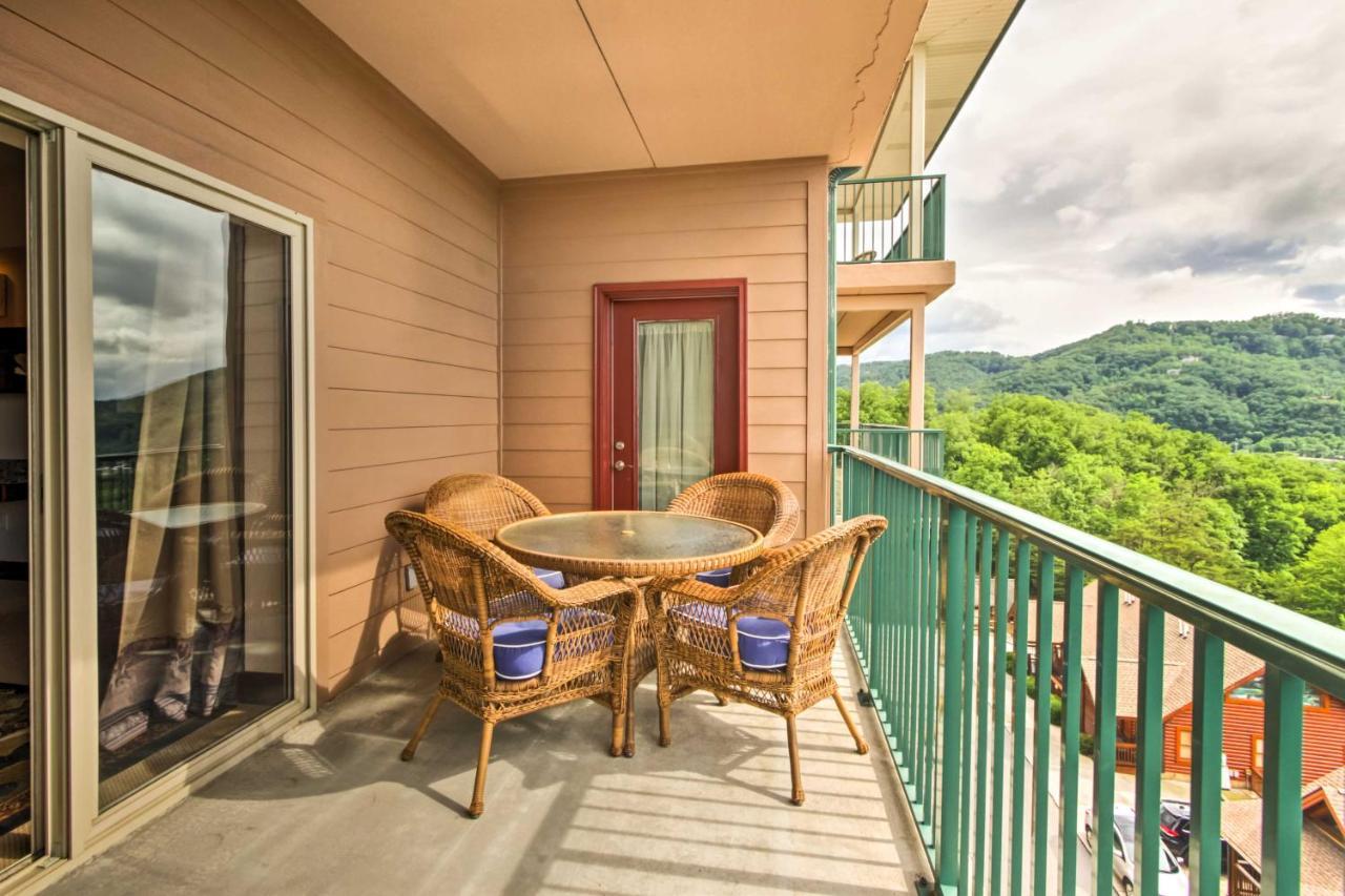 High Above It All Condo With Resort Amenity Access Pigeon Forge Exteriör bild